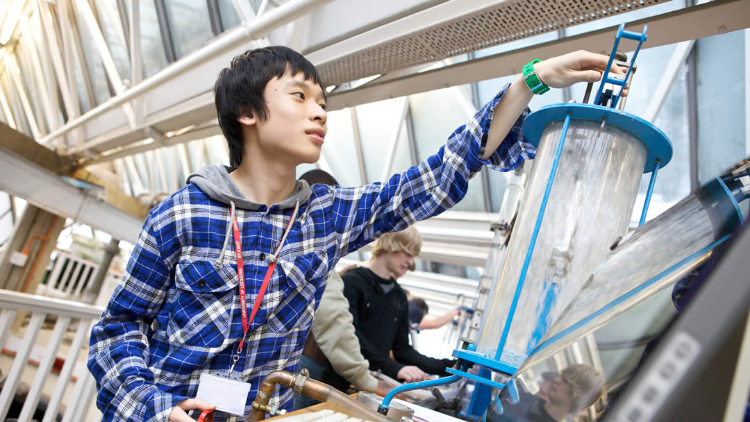 A student working in an Engineering Building lab