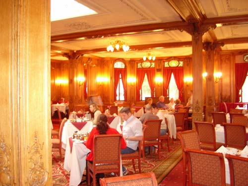 SU Breakfast in SS Olympic 1st Class Lounge 2